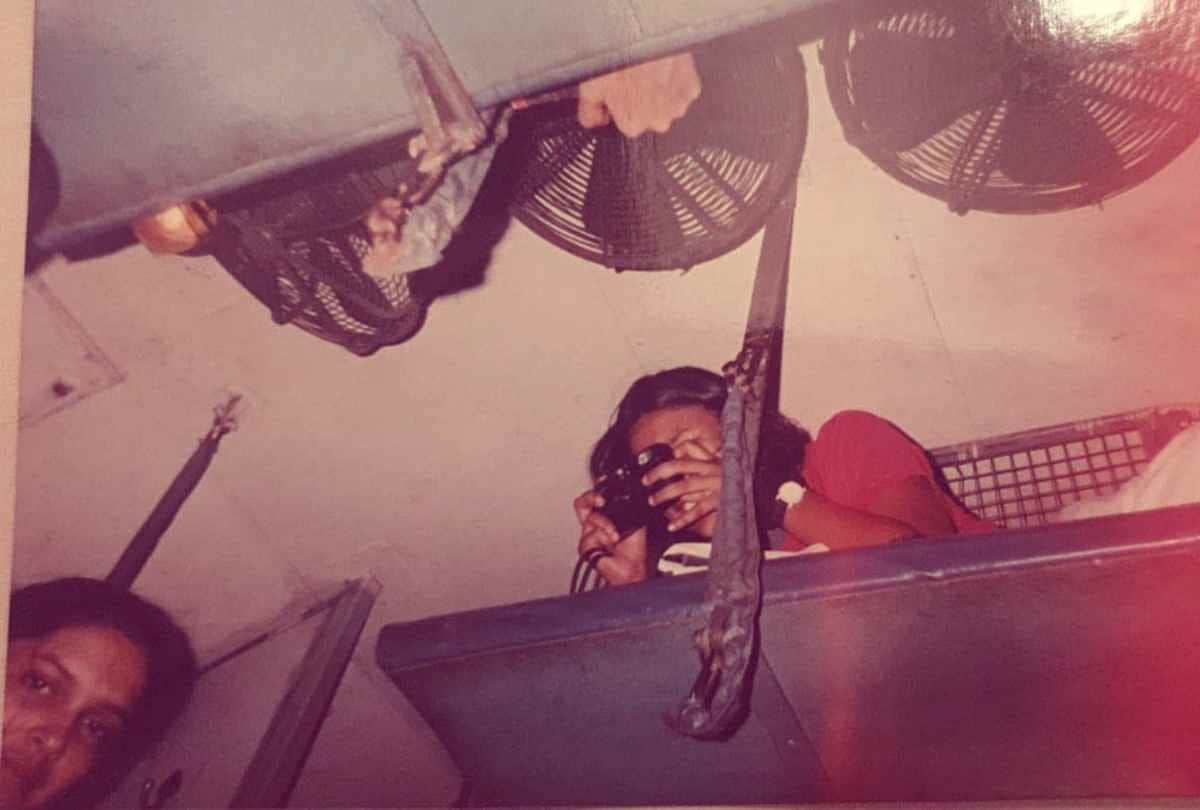 Deepika Padukone share throwback photo from school days