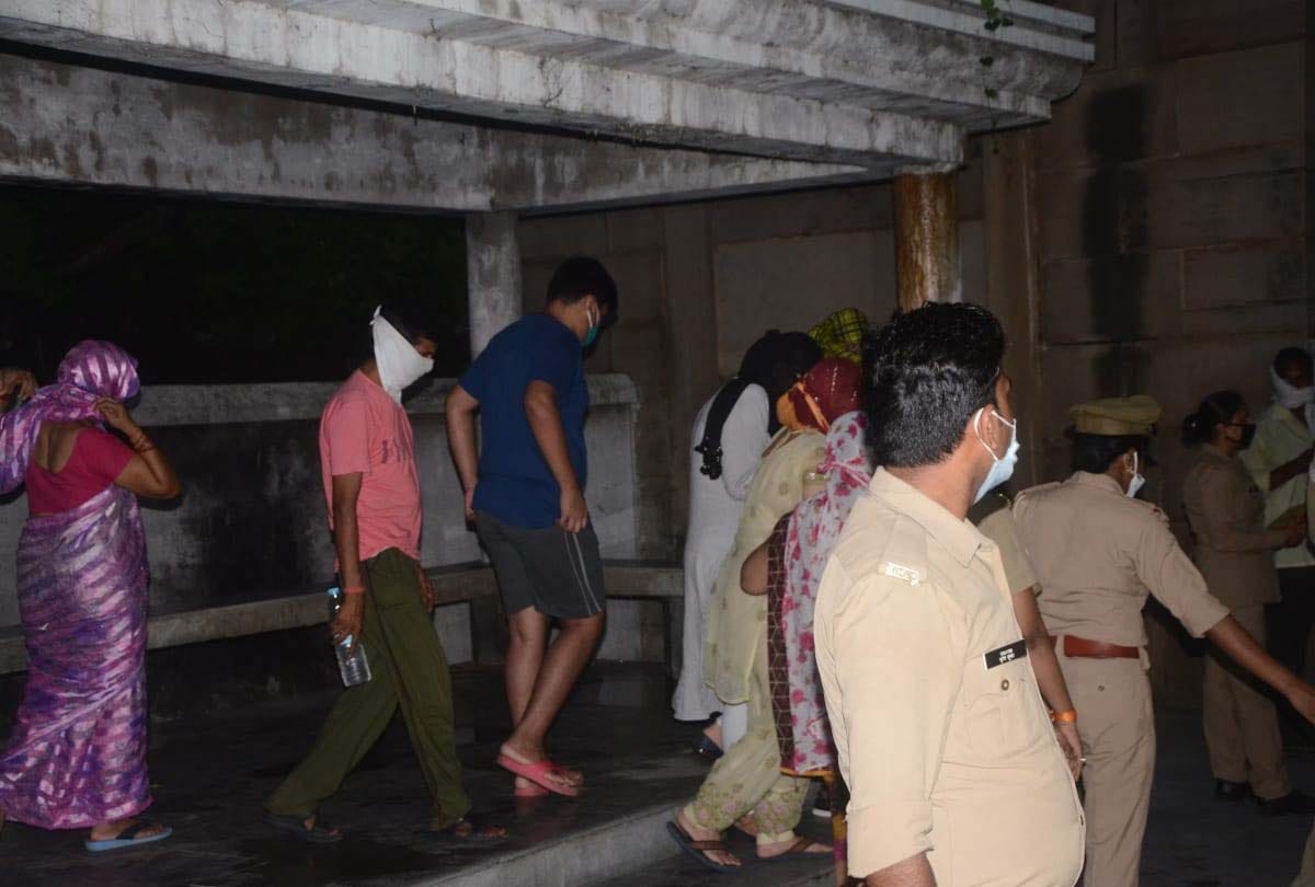 Vikas dubey Kanpur Encounter news, Vikas Dubey funeral, See photos