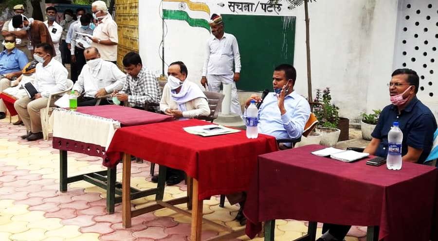 Regular cleanliness will prevent communicable diseases: commissioner