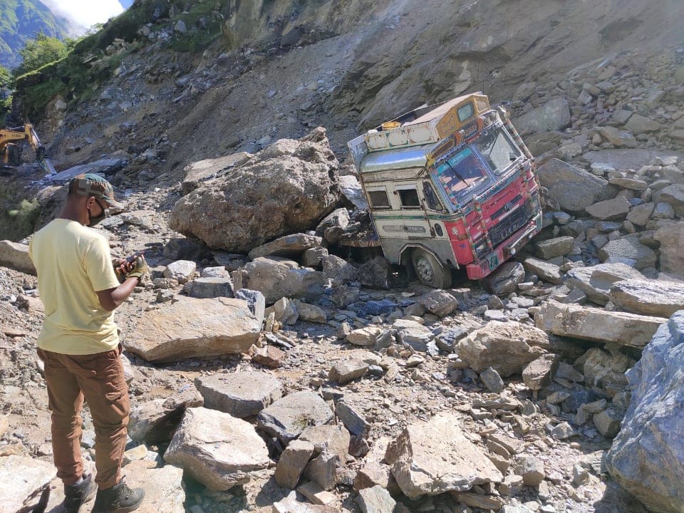 Uttarakhand Weather update : it may be heavy rain fall today