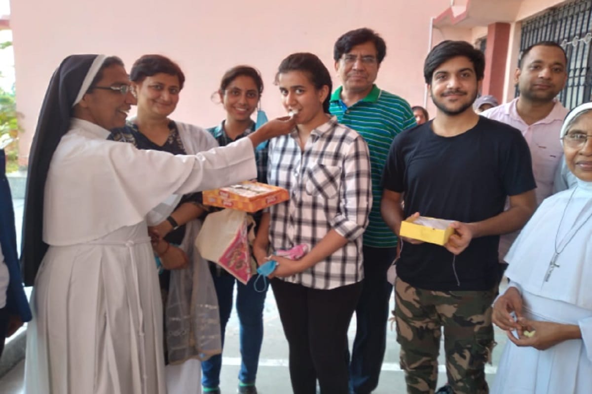 CISCE 10th- 12th Class Results 2020: Shreya has come top in 10th and Prashsti and Tushar topped in 12th