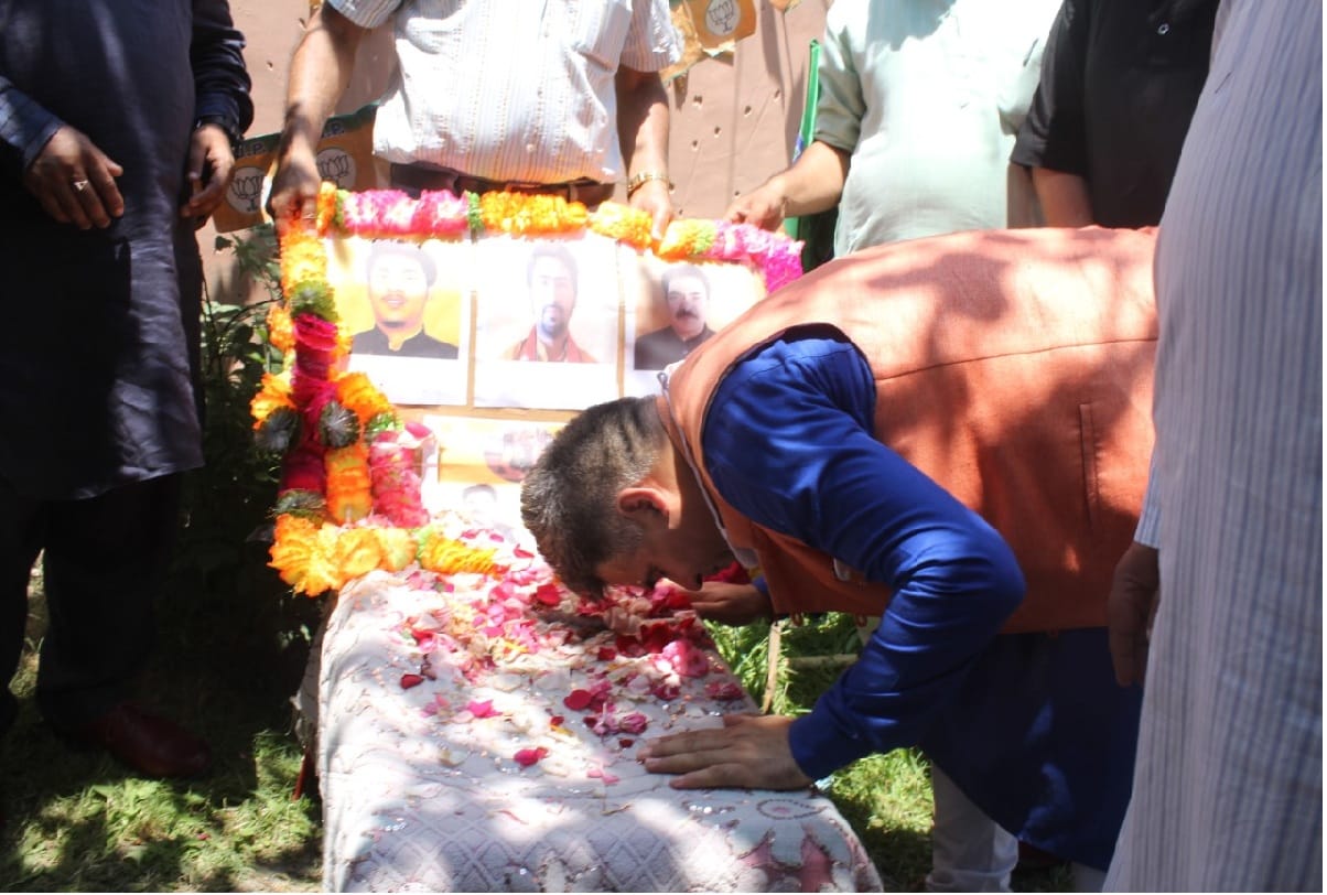 After murder of Wasim Bari another conspiracy of terrorists, threat to those associated with BJP