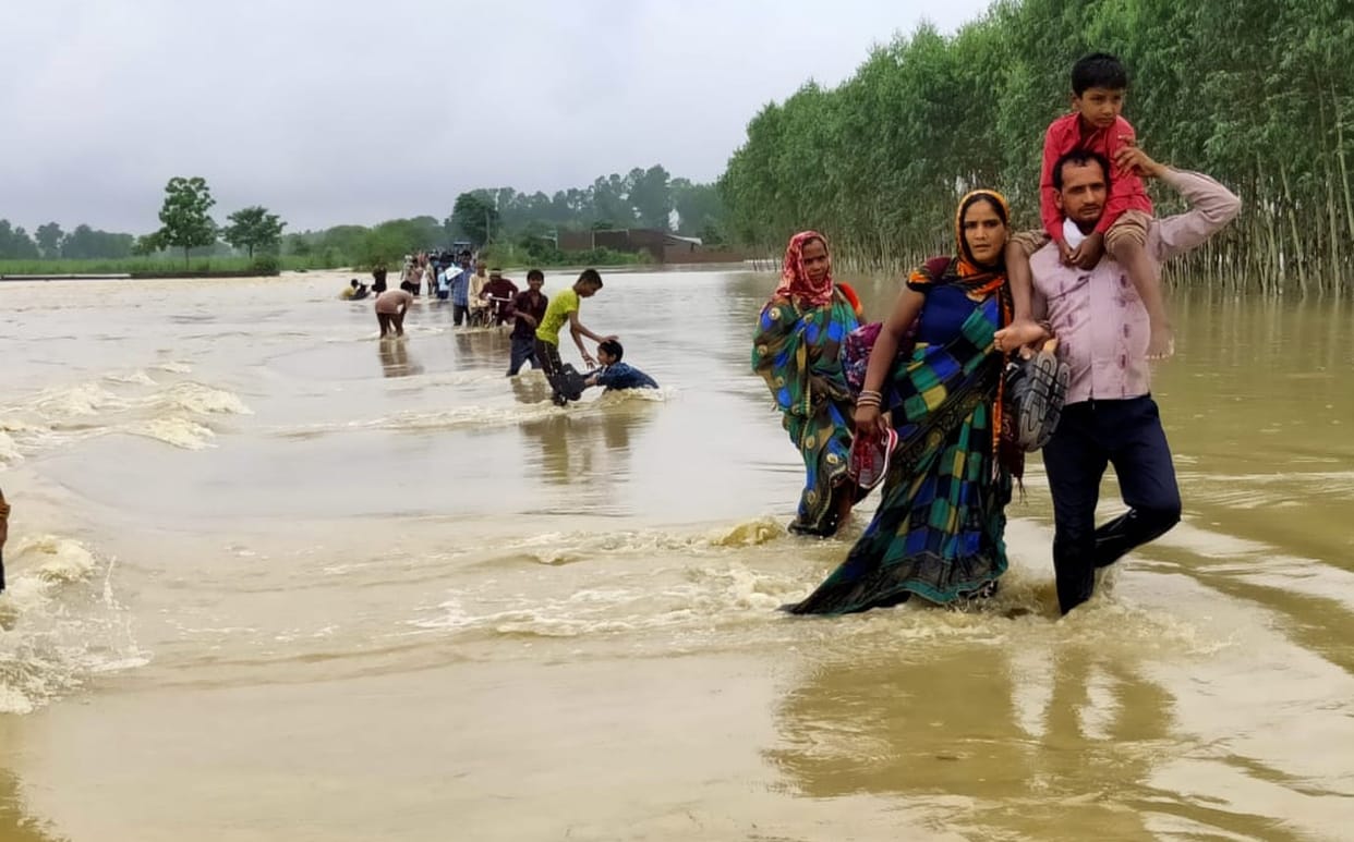 flood in balrampur