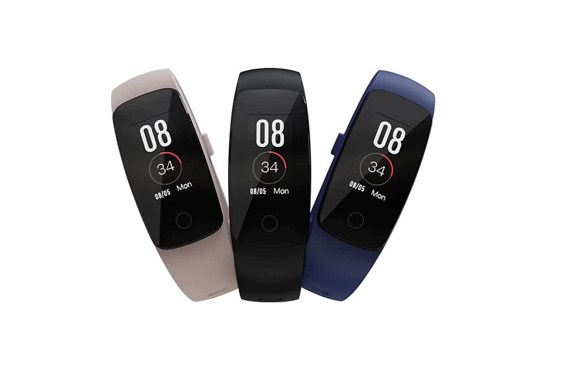smart band under 3000 including Samsung Galaxy Fit E and Fastrack Reflex Beat know price and specs in detail