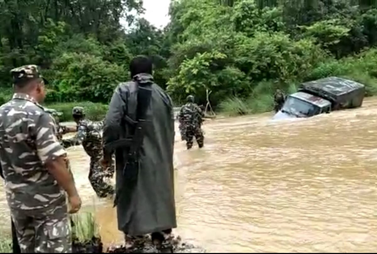Four naxalites were killed by Joint team of Bihar STF and SSB in indo-nepal border