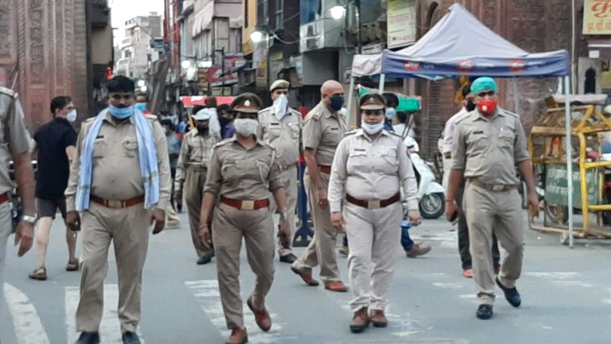 lockdown for two day, mathura