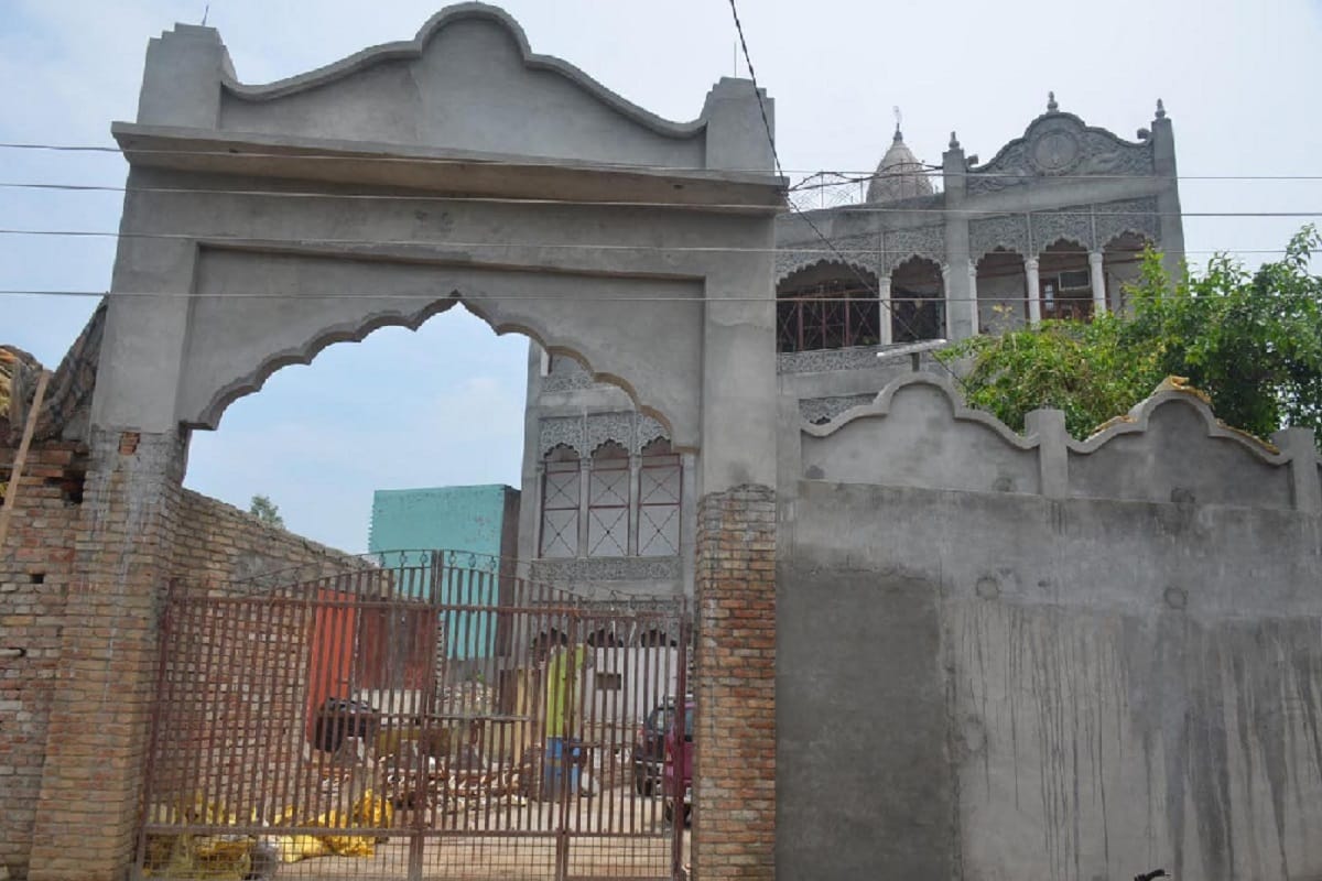 Sexual Abuse Case opened in Muzaffarnagar but before baba was misbehaved with childrens