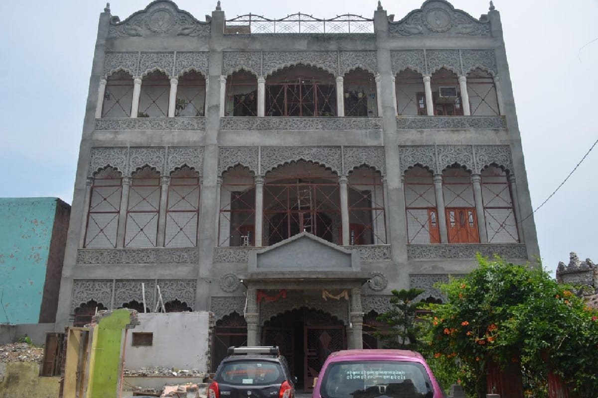 Sexual Abuse Case opened in Muzaffarnagar but before baba was misbehaved with childrens