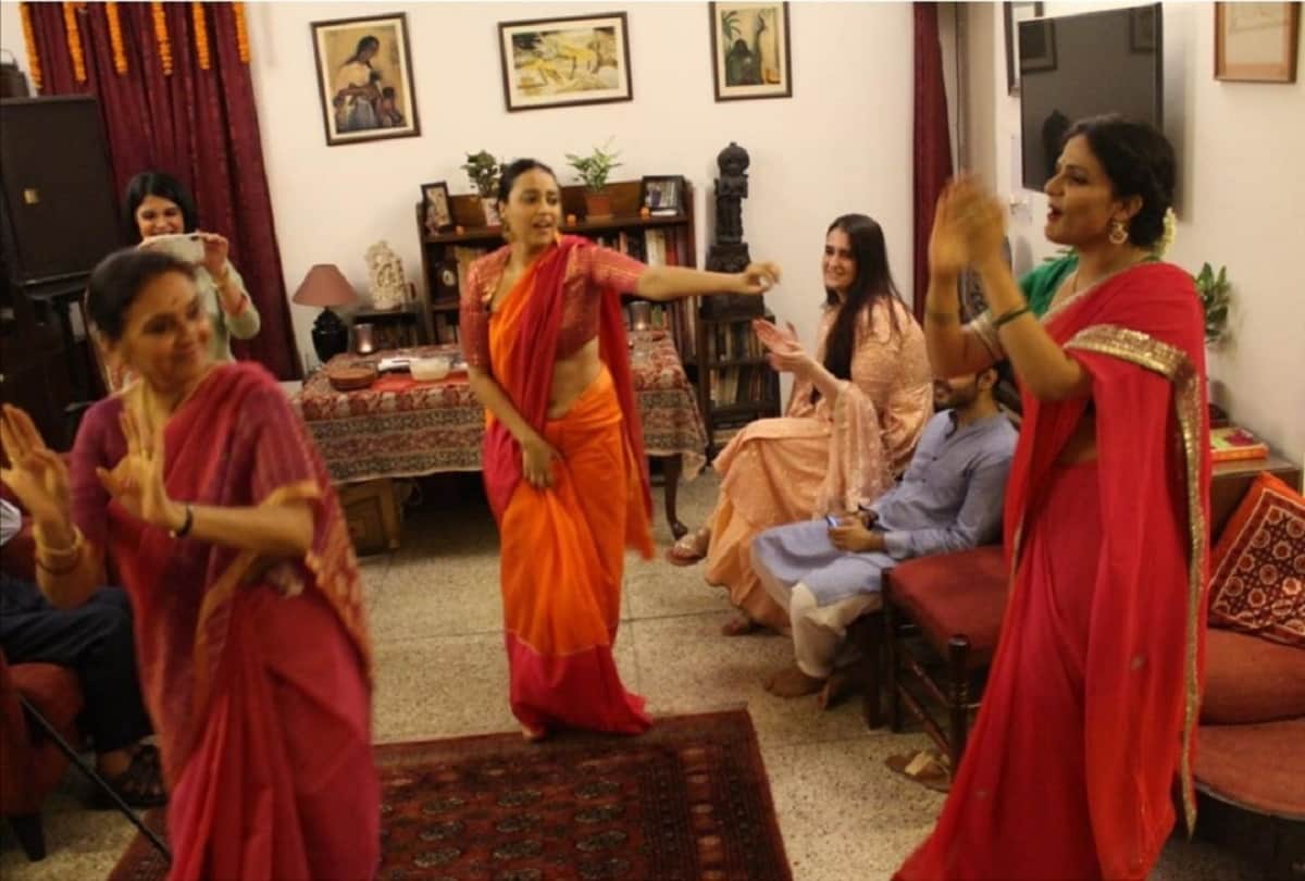 swara bhaskar looks stunning in mehndi function ceremony look in designer saree and blouse