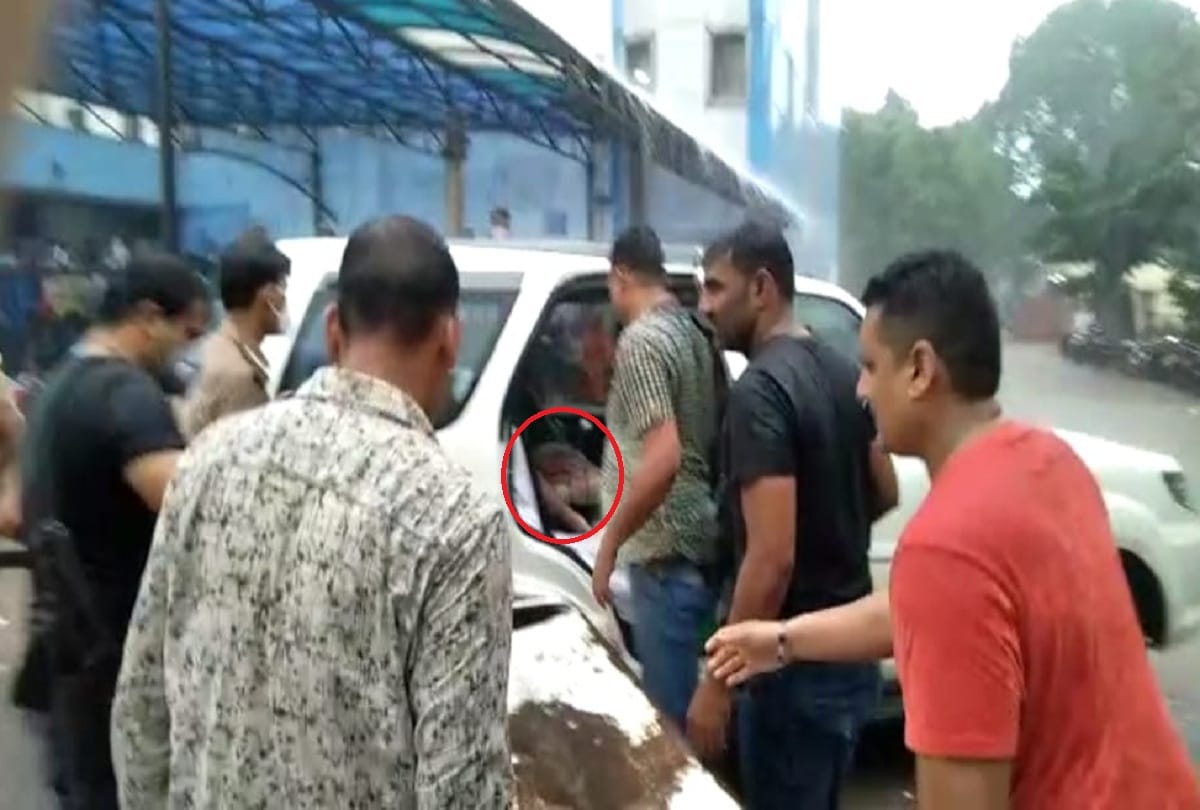Vikas Dubey News stf team stopped media persons few kilometres before encounter place and in next 10 months he was killed