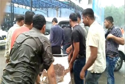 Vikas Dubey encounter live updates in hindi: Ujjain Madhya Pradesh to Kanpur UP updates