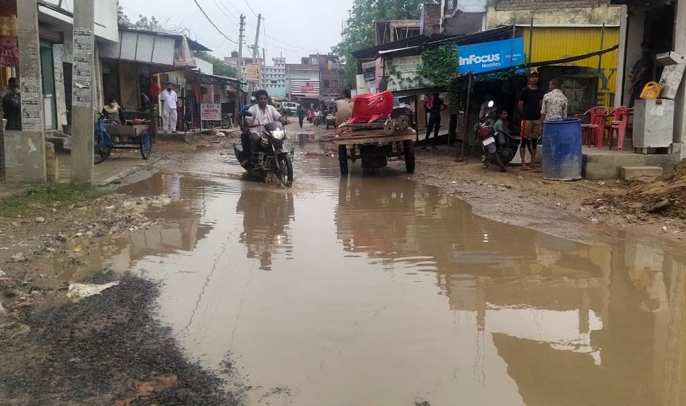 600 meter road becomes pond