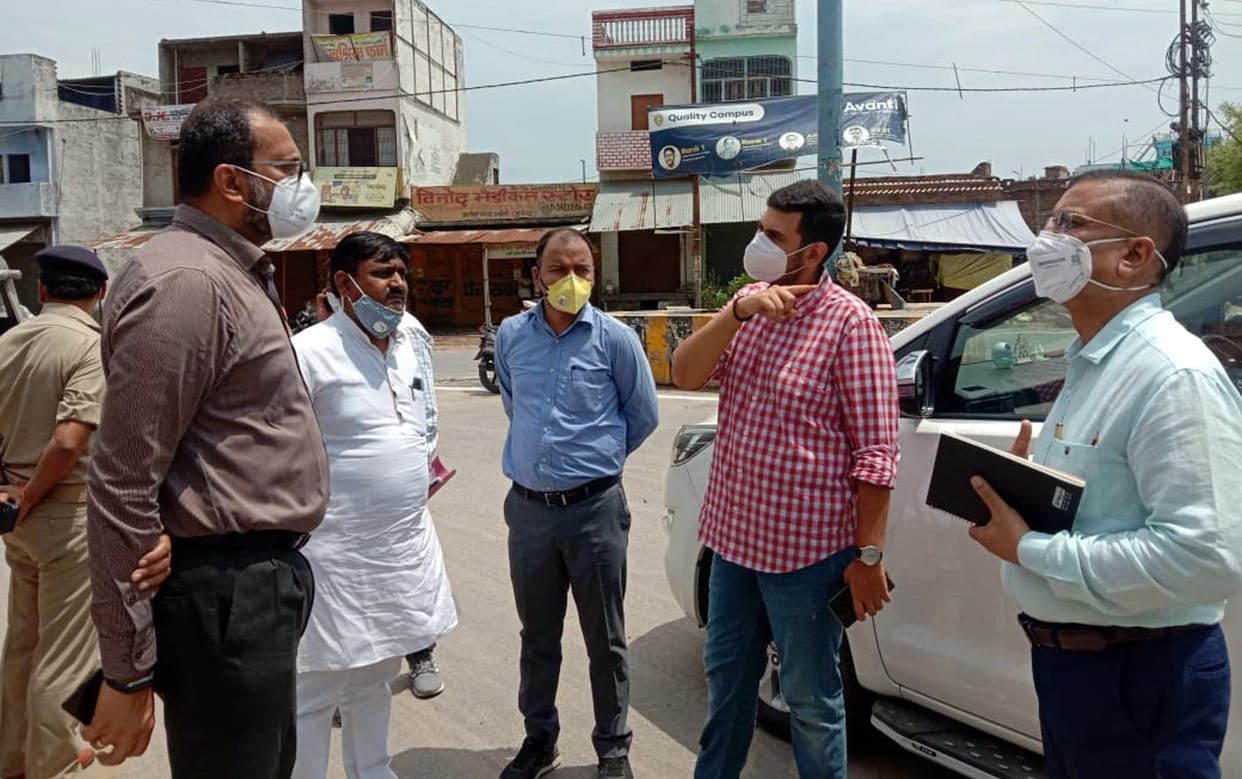 Complaint with Chok, Chief Secretary, sewer sand of Atrauli Hospital