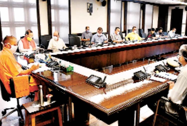 corona and communicable diseases will be controlled from cleanliness and sanitization, says CM yogi