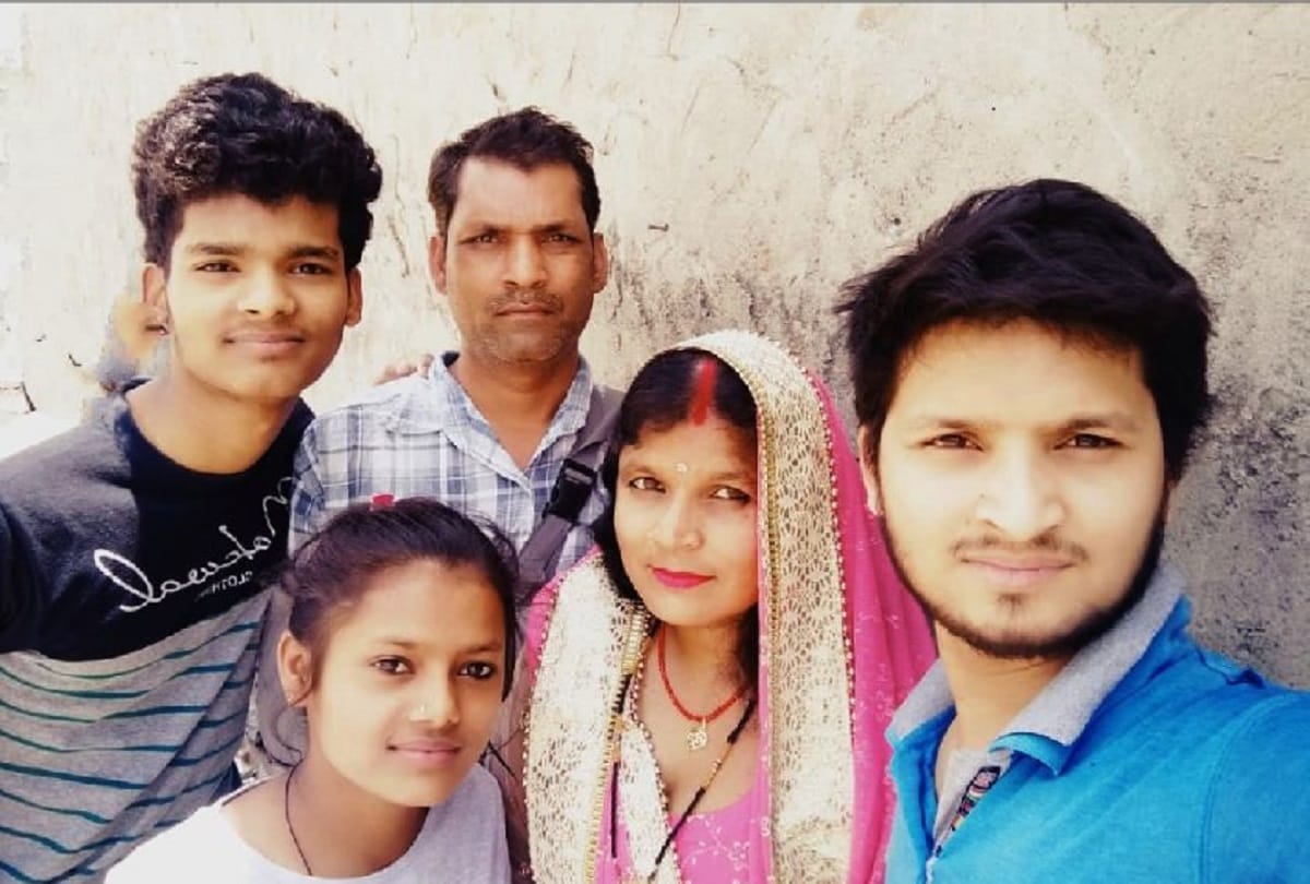 haryana board class 10 result gurugram district topper gaurav mother is house helper father is carpenter