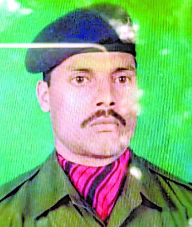Ex-serviceman crushed by tractor and killed in a dispute of five hundred rupees
