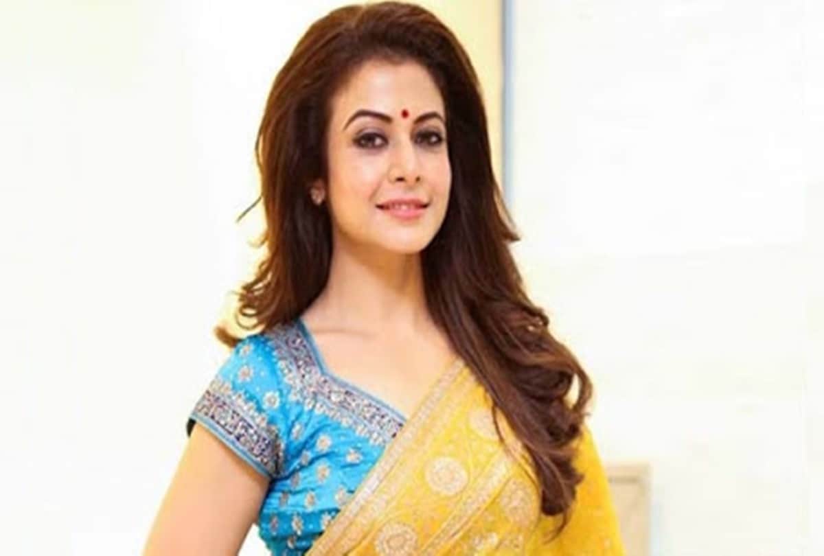 Bengali Actress Koel Mallick and her Family Tested Covid 19 Positive