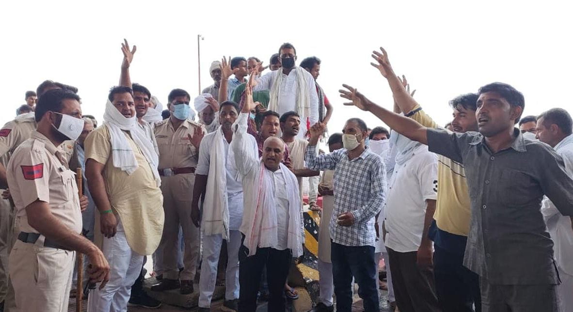toll tax, villegers, protest, road jam, jind