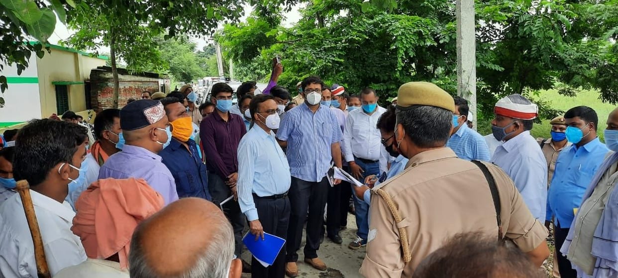 nodal officer inspected in salempur chc