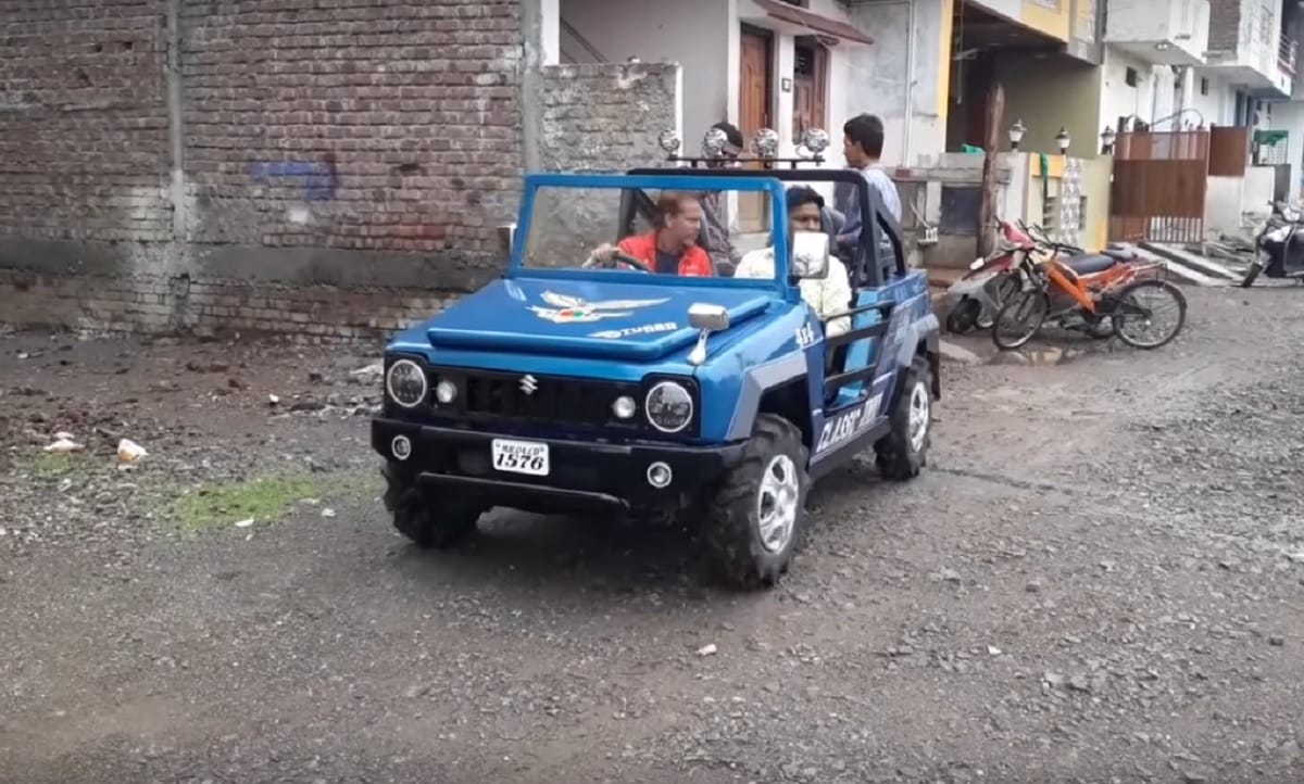 Car Modifications: Car Enthusiast convert Maruti suzuki 800 into Suzuki Jimny SUV in India