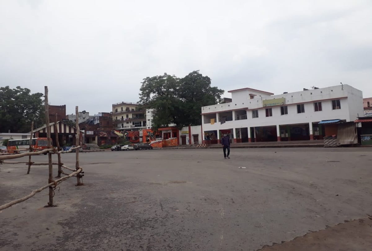 LockDown in UP: life stopped again in Prayagraj, police also closed ration shops