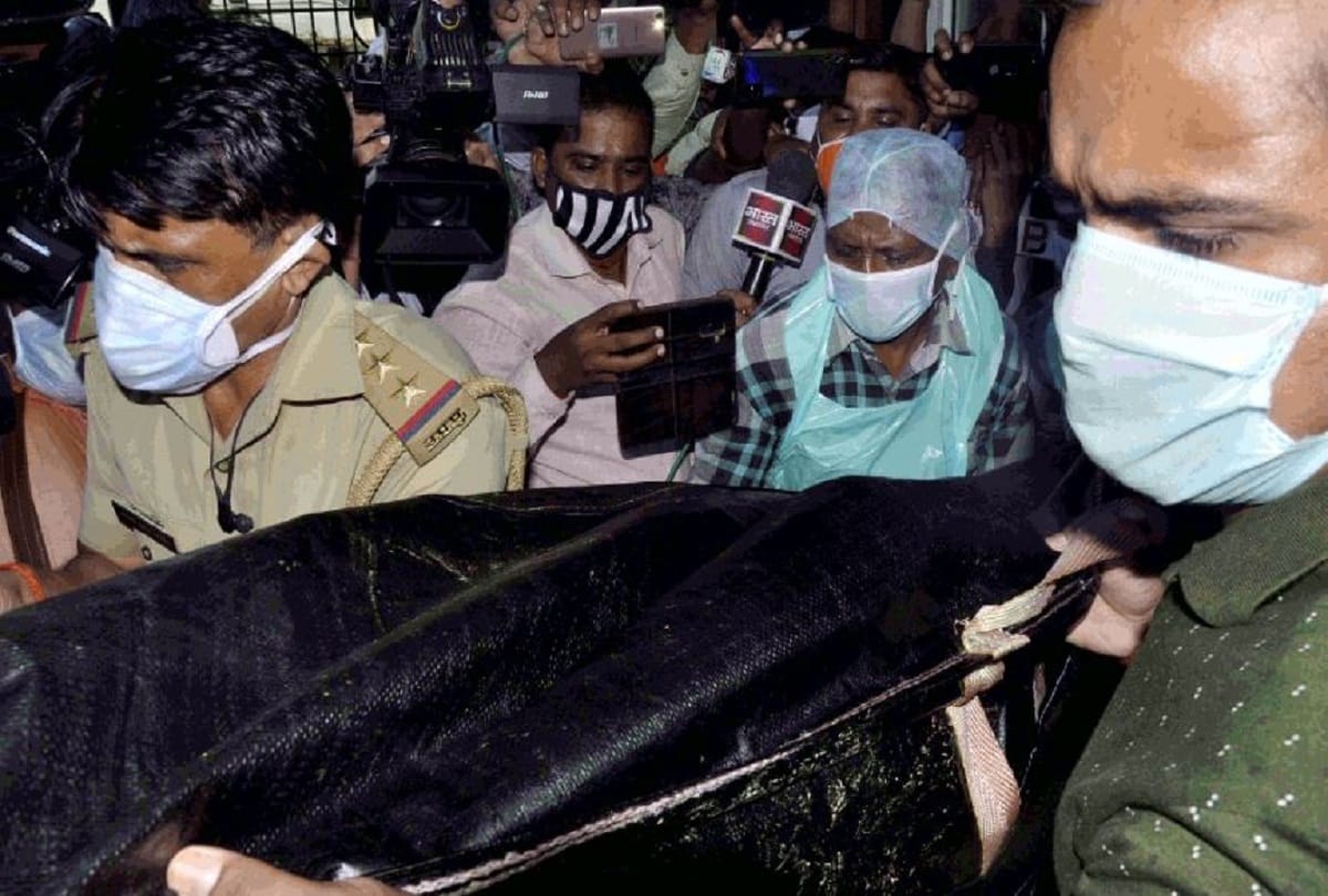 Vikas Dubey encounter why up police do not tie vikas hands with hand cuffs supreme court order is the reason