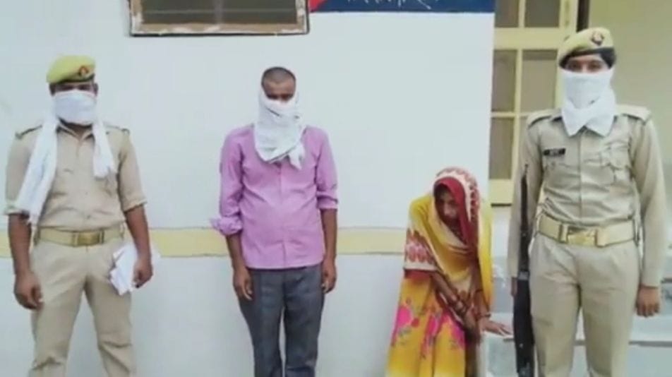 pati aur saash giraftaar