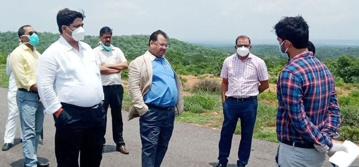 dm and other officers inspected in chitrakoot