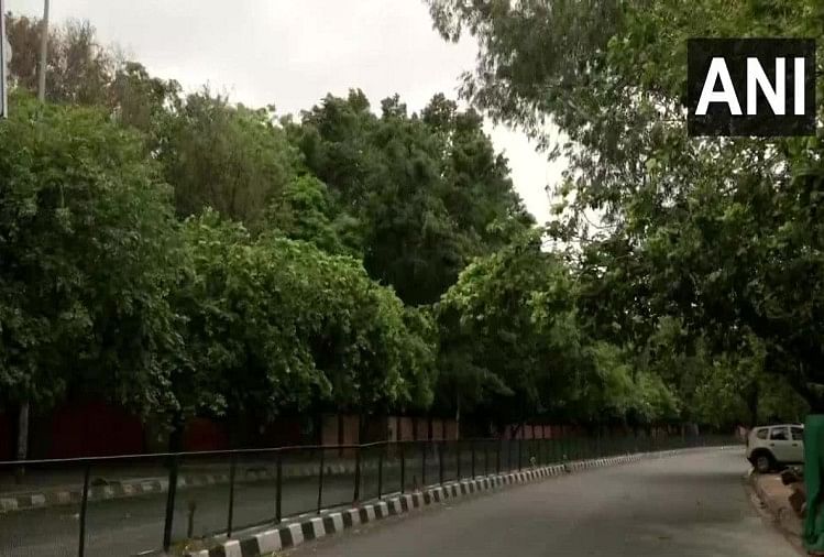 Delhi NCR Weather Today : दिल्ली-एनसीआर में 28 जून को मानसून की एंट्री!, आज तेज बारिश को लेकर येलो अलर्ट