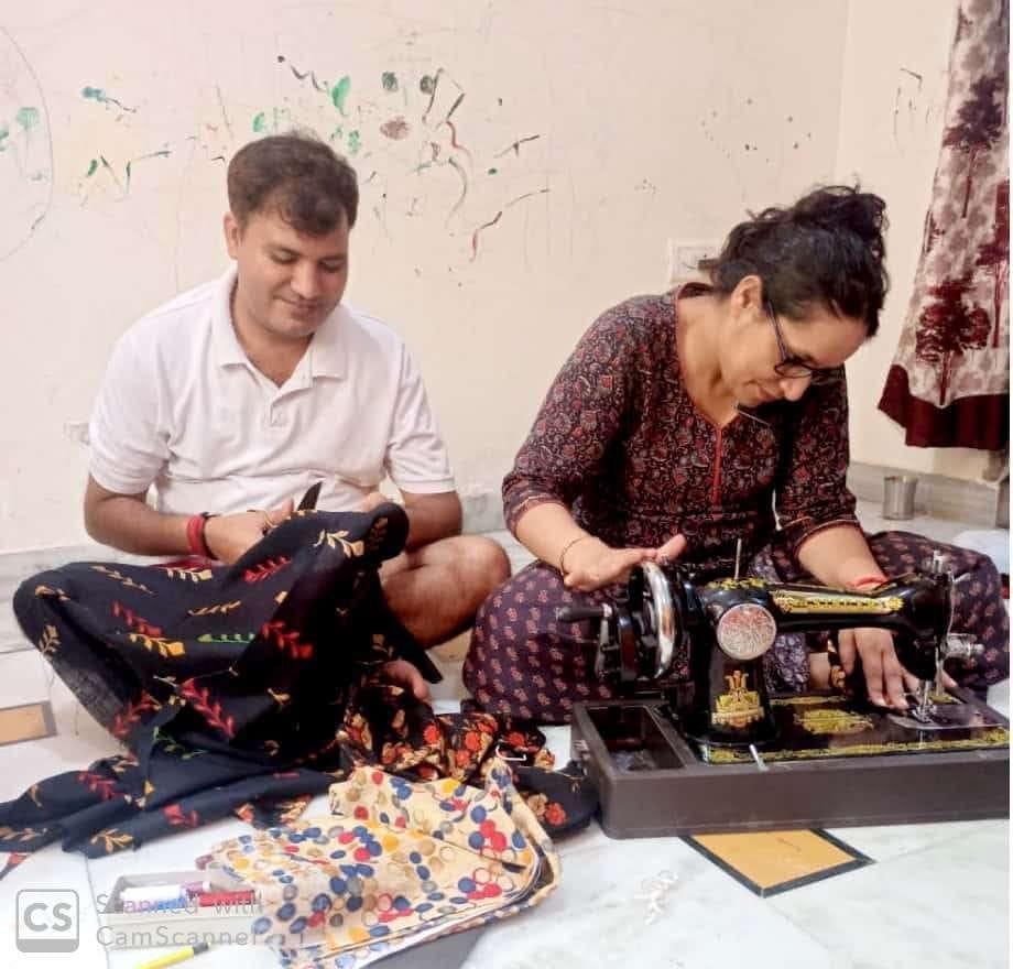 mask, making, with wife, dpro, mathura
