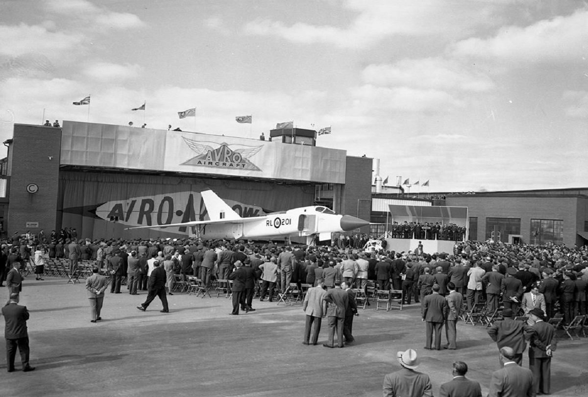avro canada fighter jet which still haunts a country