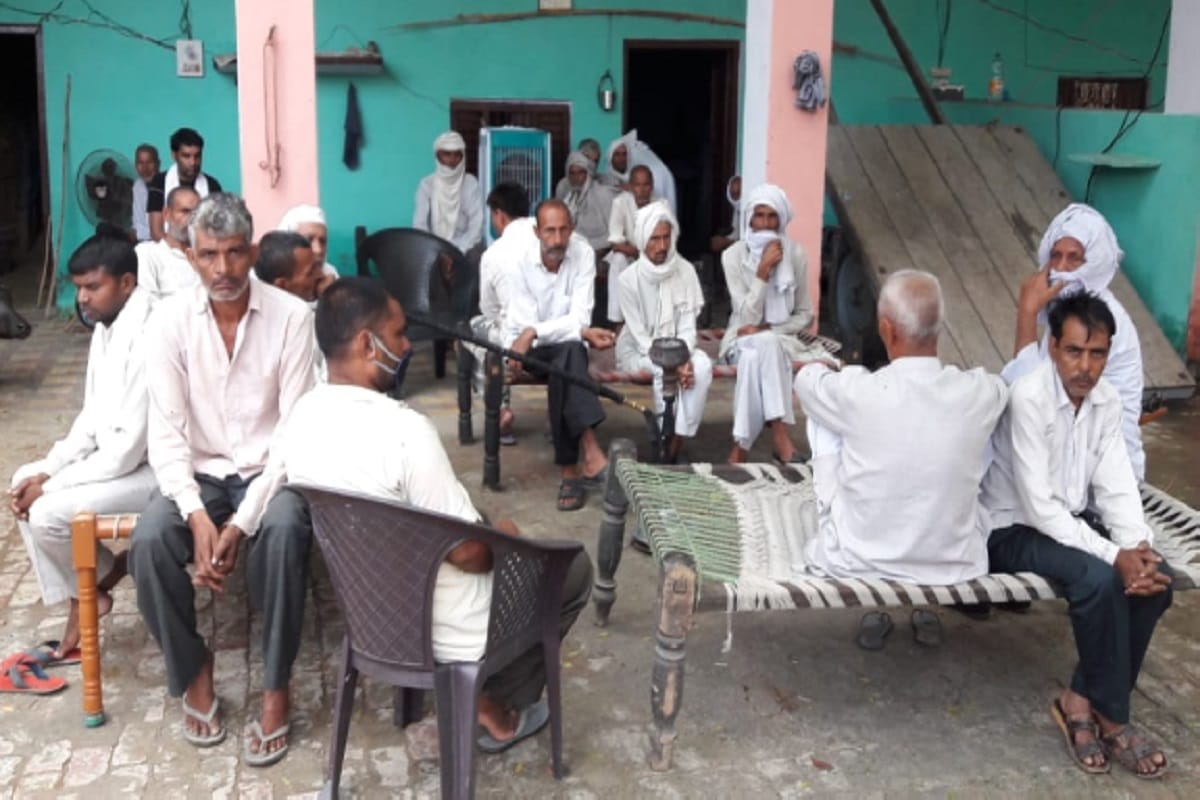Baghpat News: The clan scattered in minutes, drowned in gum