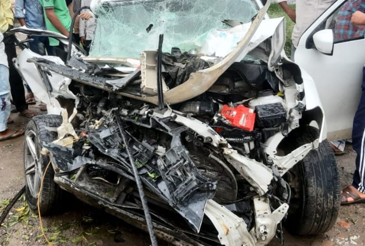 Two youth died in road accident in Yamuna nagar of Haryana