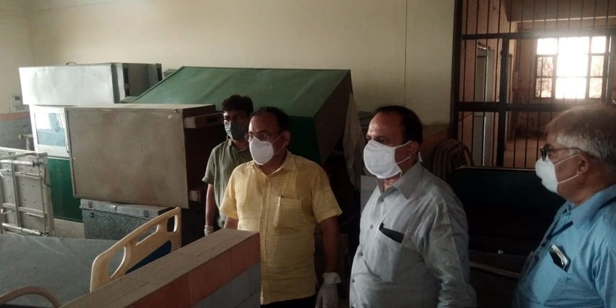Aligarh: Officer not able to show three wards that have become junkyard