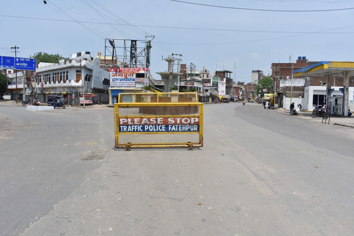 Market offices remain closed, movement on the road