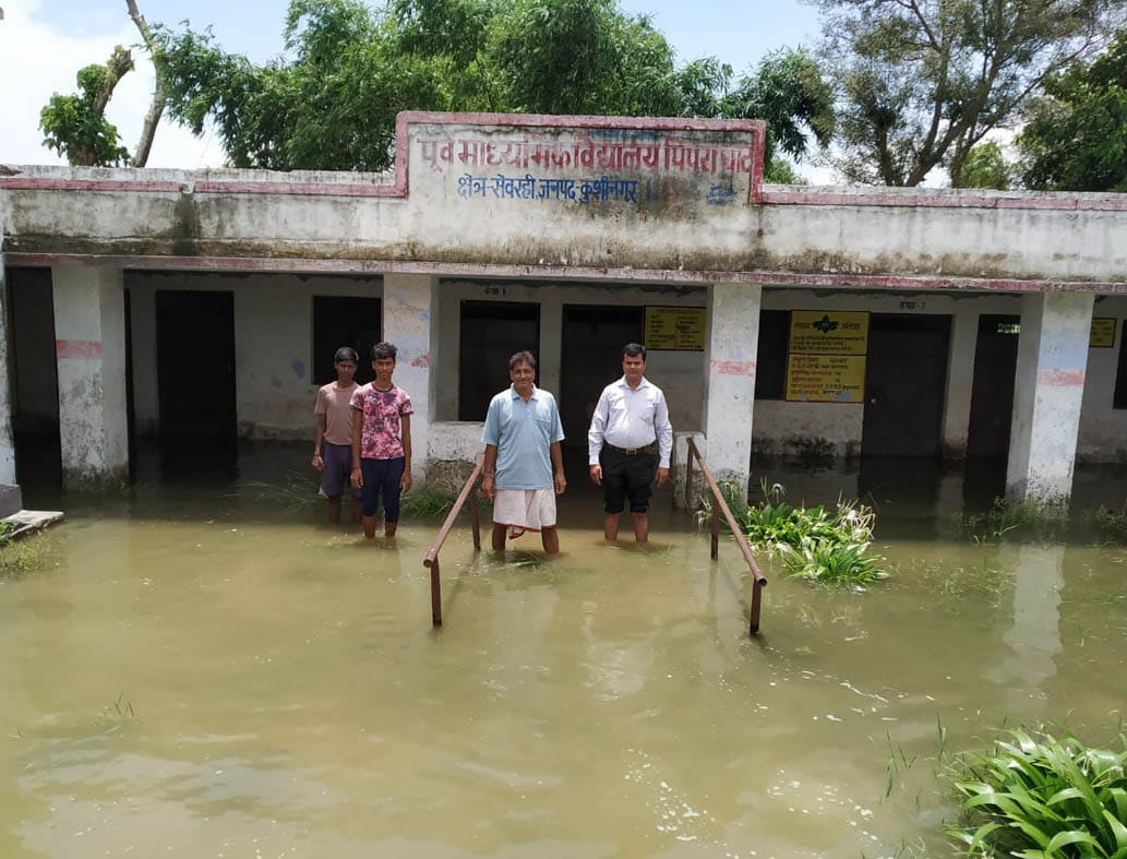 ntire pipraghat village surrounded with water