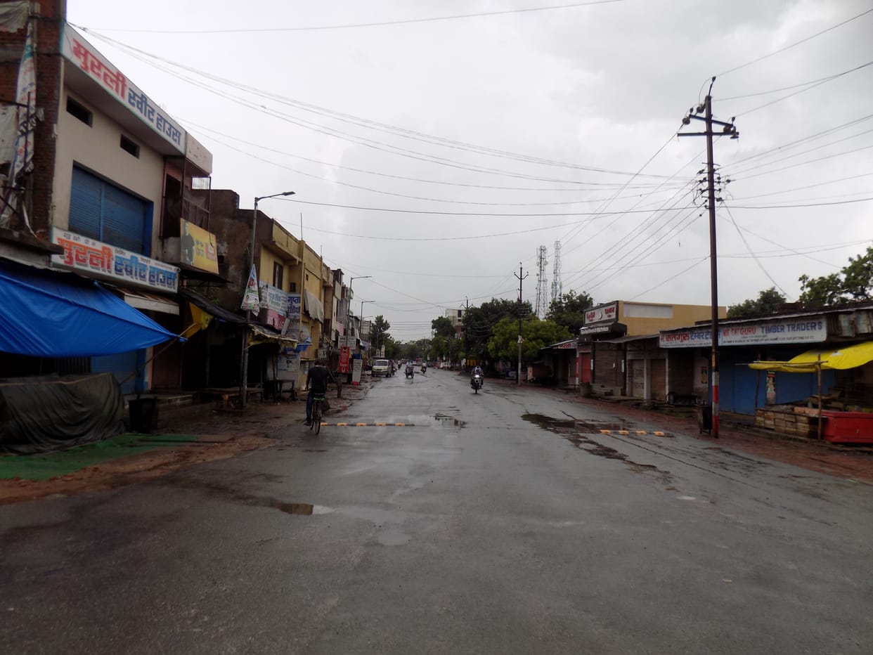 Imprisonment effective, silence in the markets in auraiya