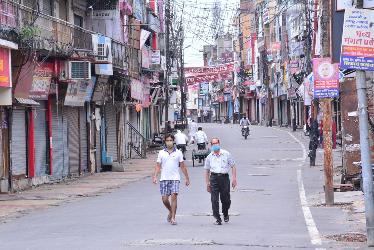 Lockdown: People did not leave the house, silence on the streets