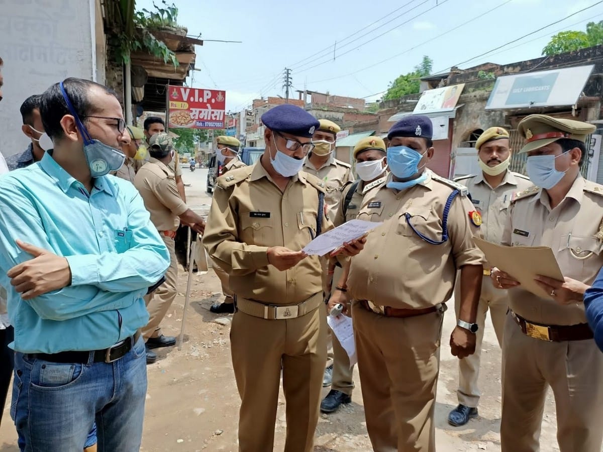 Mukhtar ansari police searching gang people who close will now tighten ties in Jaunpur up