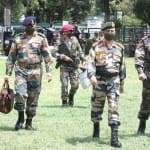 पठानकोट पहुंचे सेना प्रमुख।