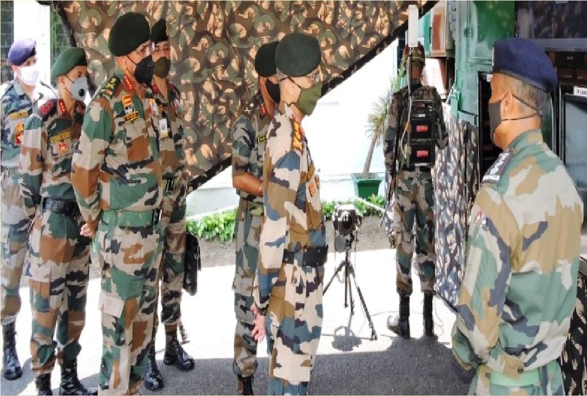 Army Chief General Manoj Mukund Naravane in Jammu today to review operational preparedness of troops
