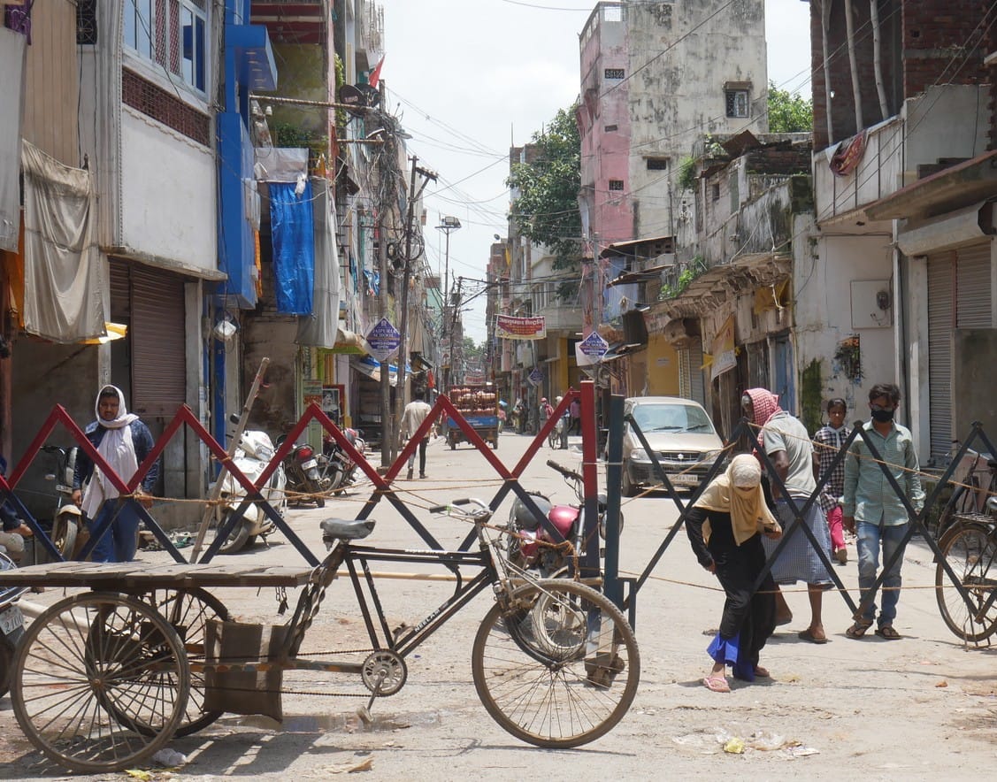 Shops open in Hotspot rules not being followed mirzapur