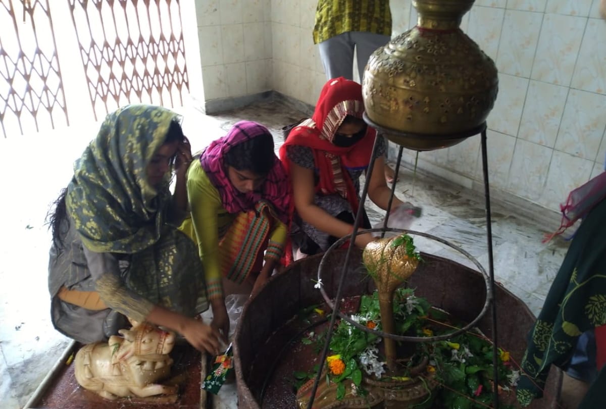 Sawan Somvar 2020 second monday of sawan, the door of temples are closed latest photos of sawan