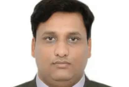 Doctors speak on how to wear masks.