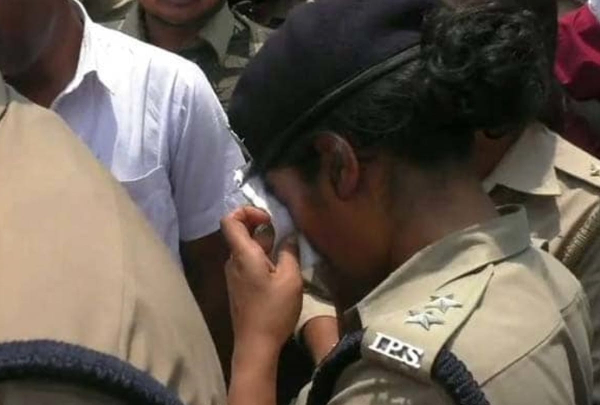 IPS Charu Nigam Special story with Gorakhpur Nagar MLA RMD Agrawal