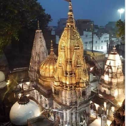श्री काशी विश्वनाथ मंदिर।