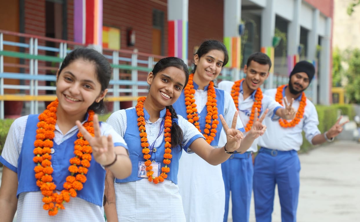 Kavita and Anurag became district toppers and Anurag became district topper