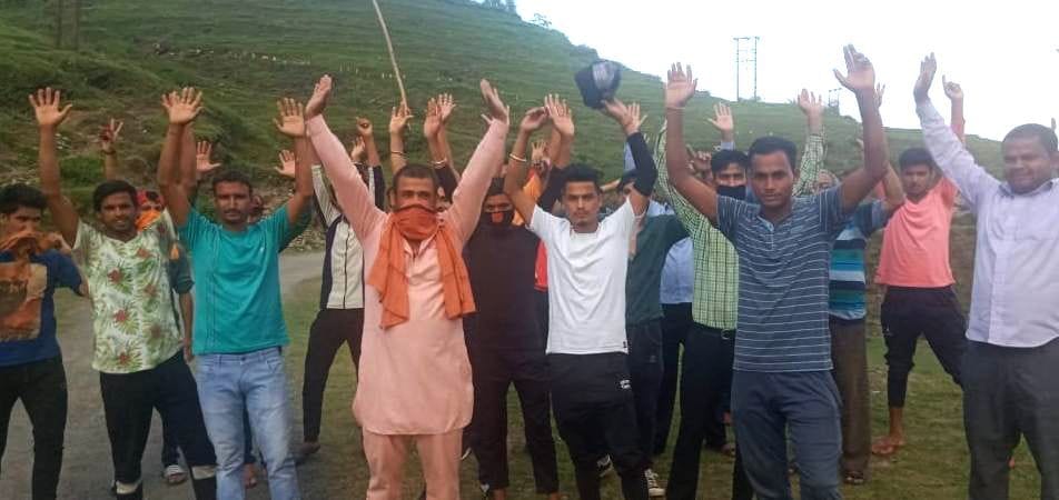 Demonstration demanding to run roadways bus service