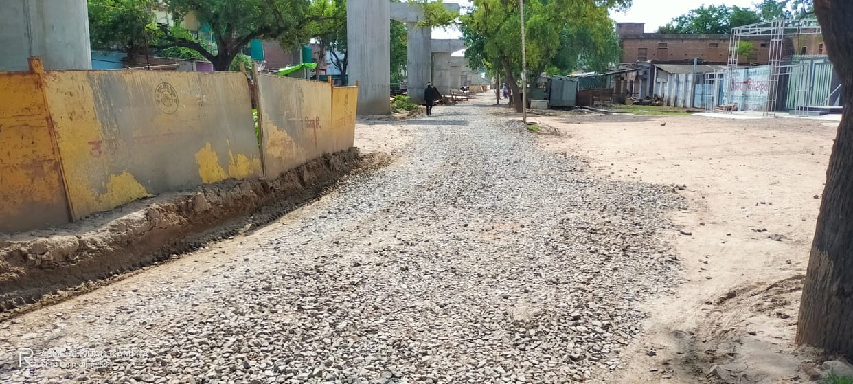 shabby roads mentinence begin