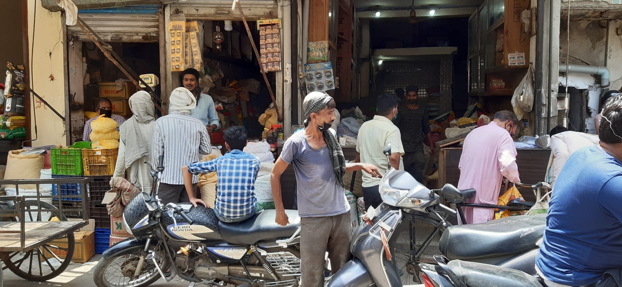 Open market, social distancing